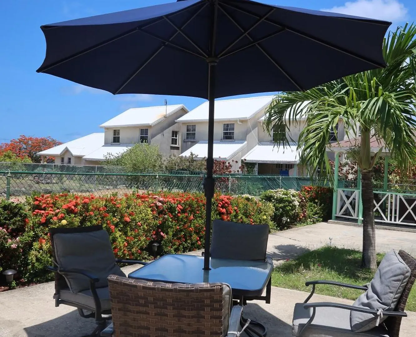 Ocean Path Villas Christ Church 0*,