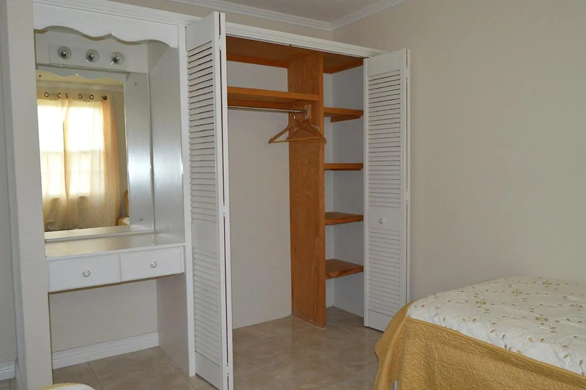 Ocean Path Villas Christ Church 0*,  Barbados