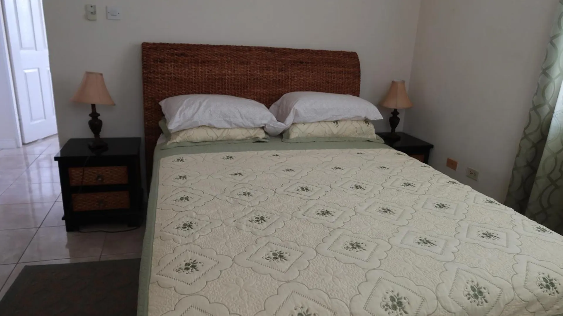 Ocean Path Villas Christ Church