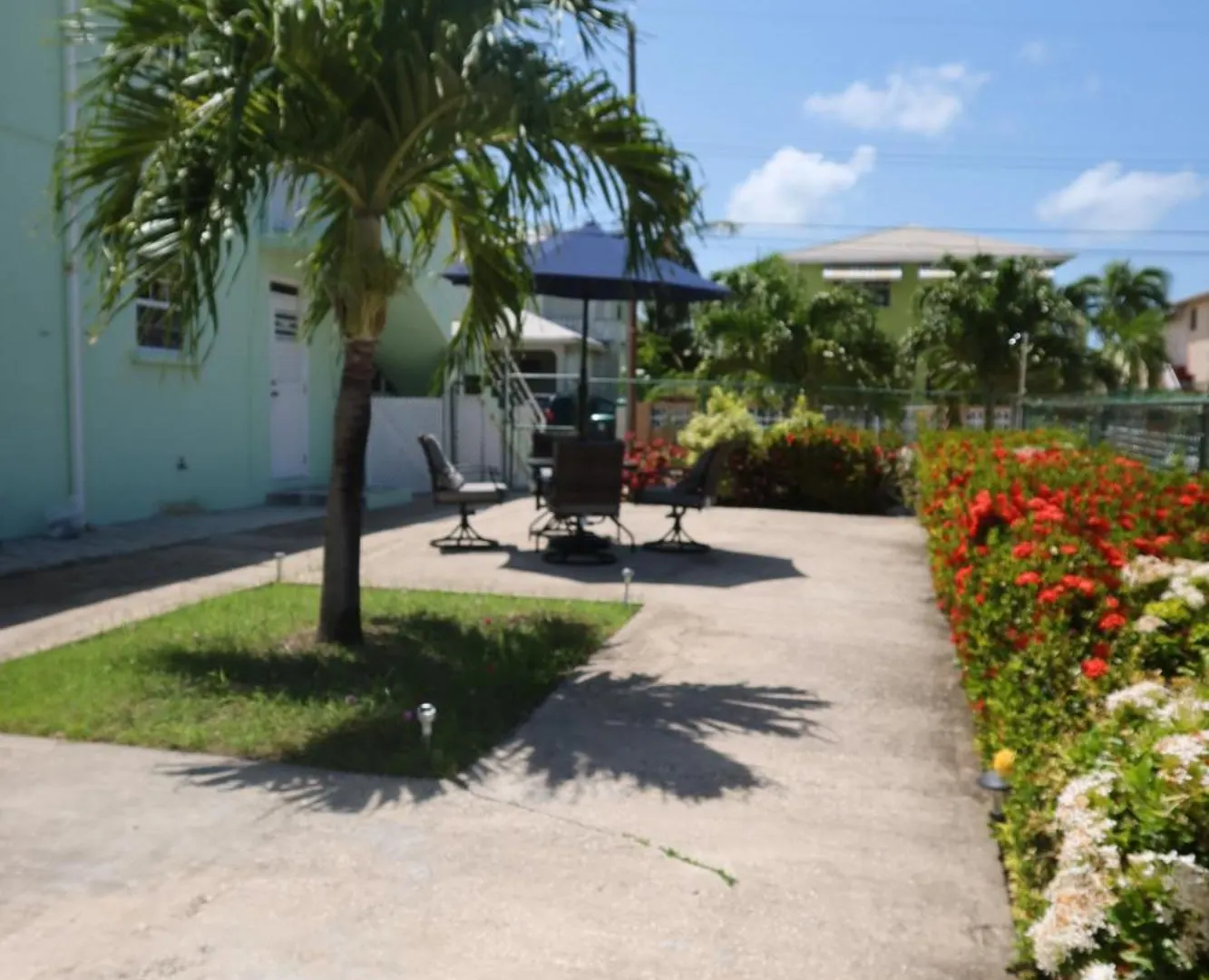 Ocean Path Villas Christ Church Apartment